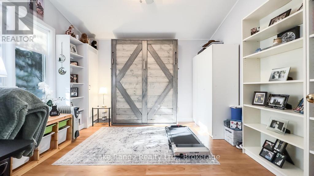 910 Victoria Road, Huron-Kinloss, Ontario  N0G 2R0 - Photo 23 - X12473438