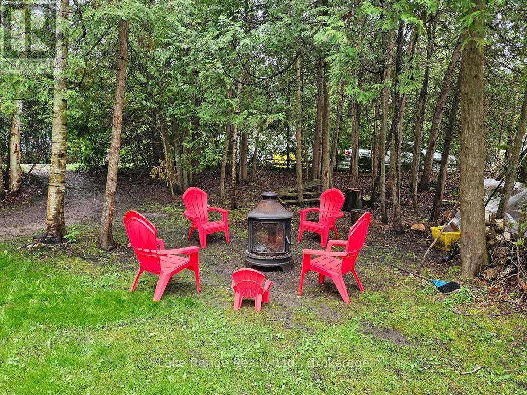 910 Victoria Road, Huron-Kinloss, Ontario  N0G 2R0 - Photo 38 - X12473438