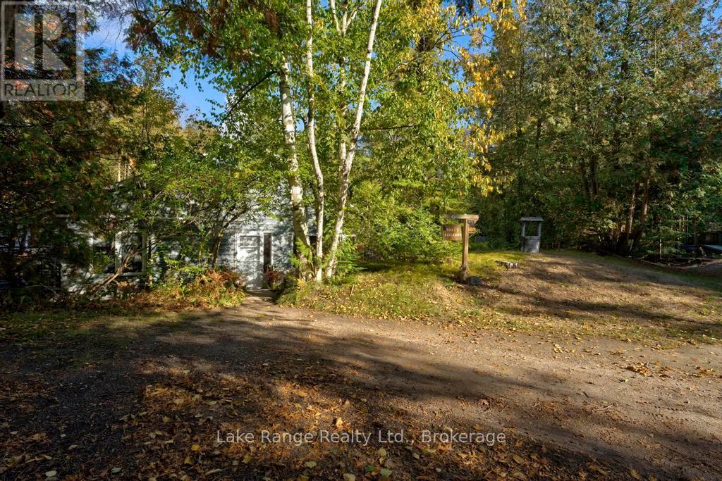 910 Victoria Road, Huron-Kinloss, Ontario  N0G 2R0 - Photo 5 - X12473438