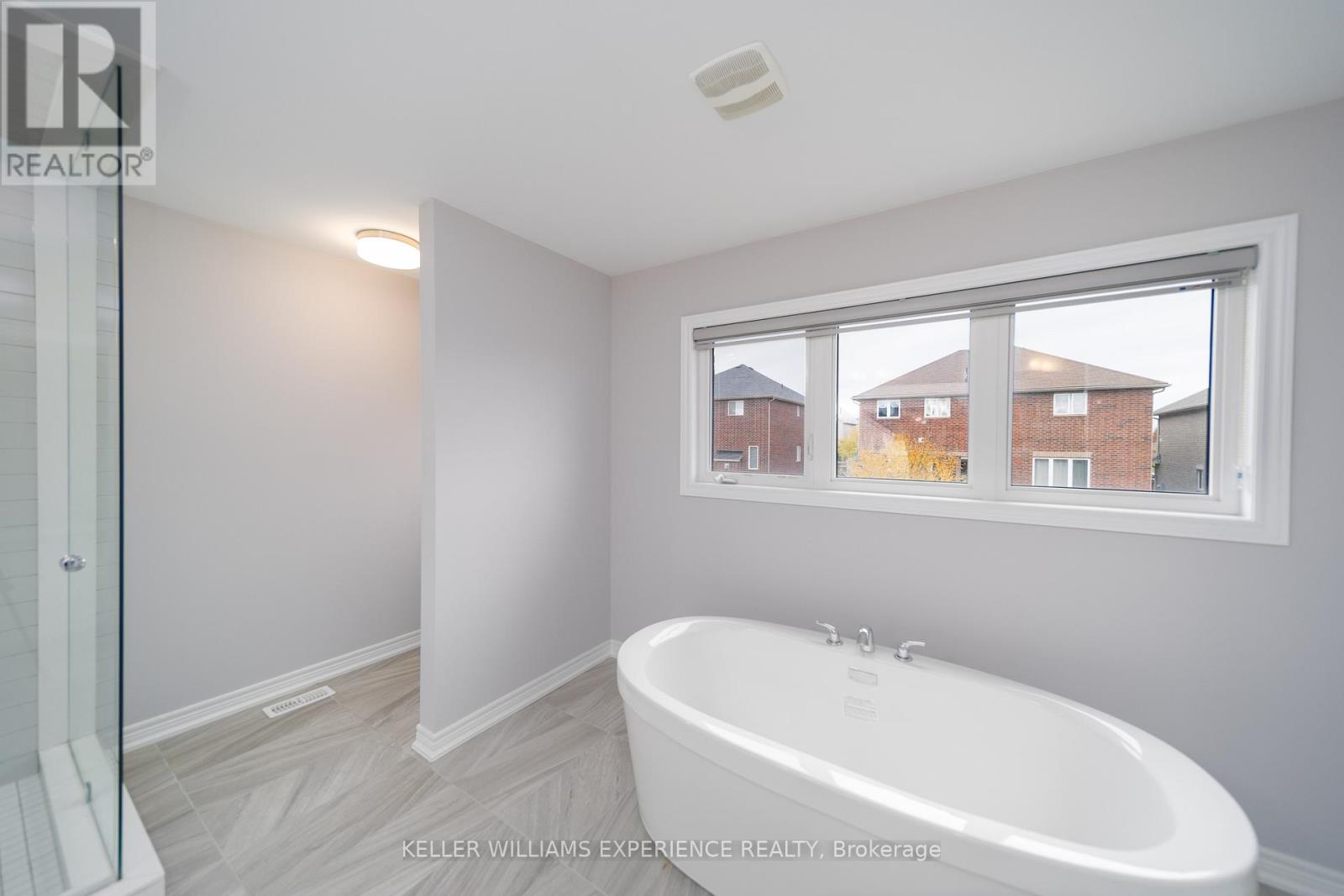 1396 Lawson Street E, Innisfil, Ontario  L9S 0N7 - Photo 16 - N12532428