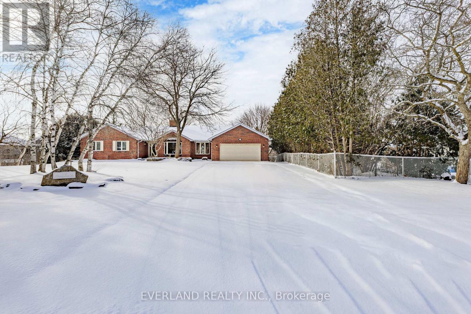 173 Thompson Drive, East Gwillimbury, Ontario  L9N 1E2 - Photo 2 - N12532452