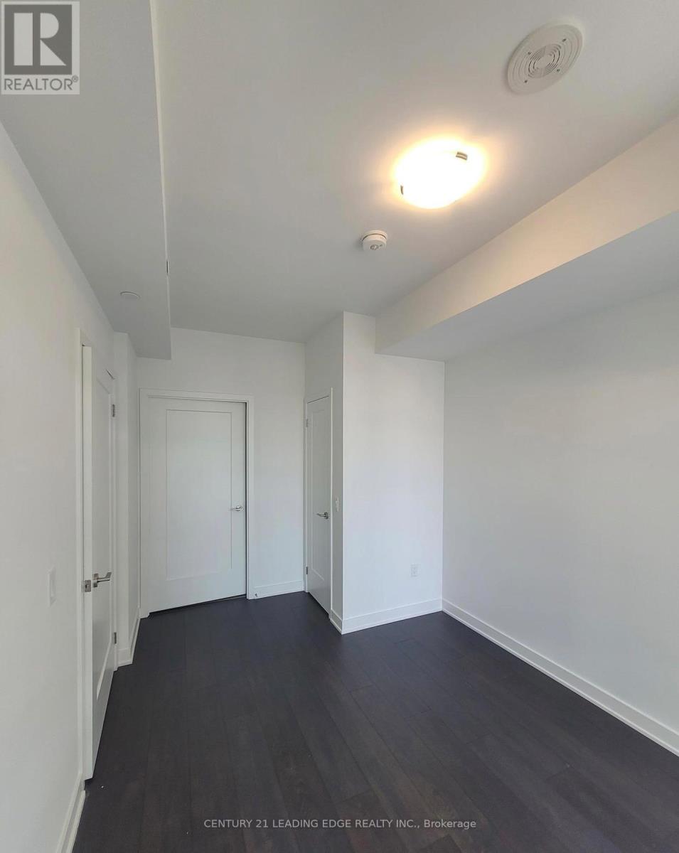 707 - 95 Oneida Crescent, Richmond Hill, Ontario  L4B 0H5 - Photo 3 - N12532476