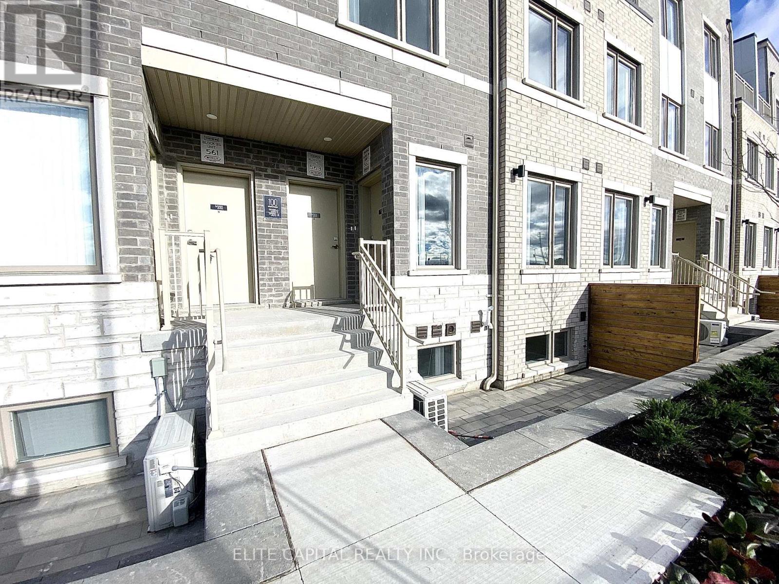 Th 332 - 100 Honeycrisp Crescent, Vaughan, Ontario  L4K 0N7 - Photo 2 - N12532484