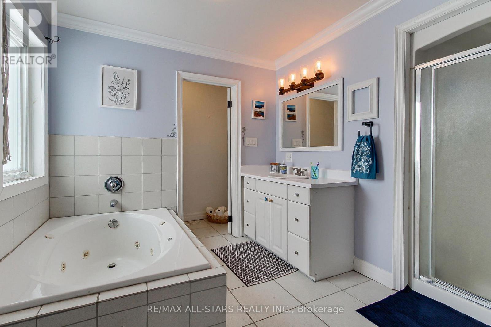 5227 Boag Road, East Gwillimbury, Ontario  L0G 1M0 - Photo 29 - N12532488