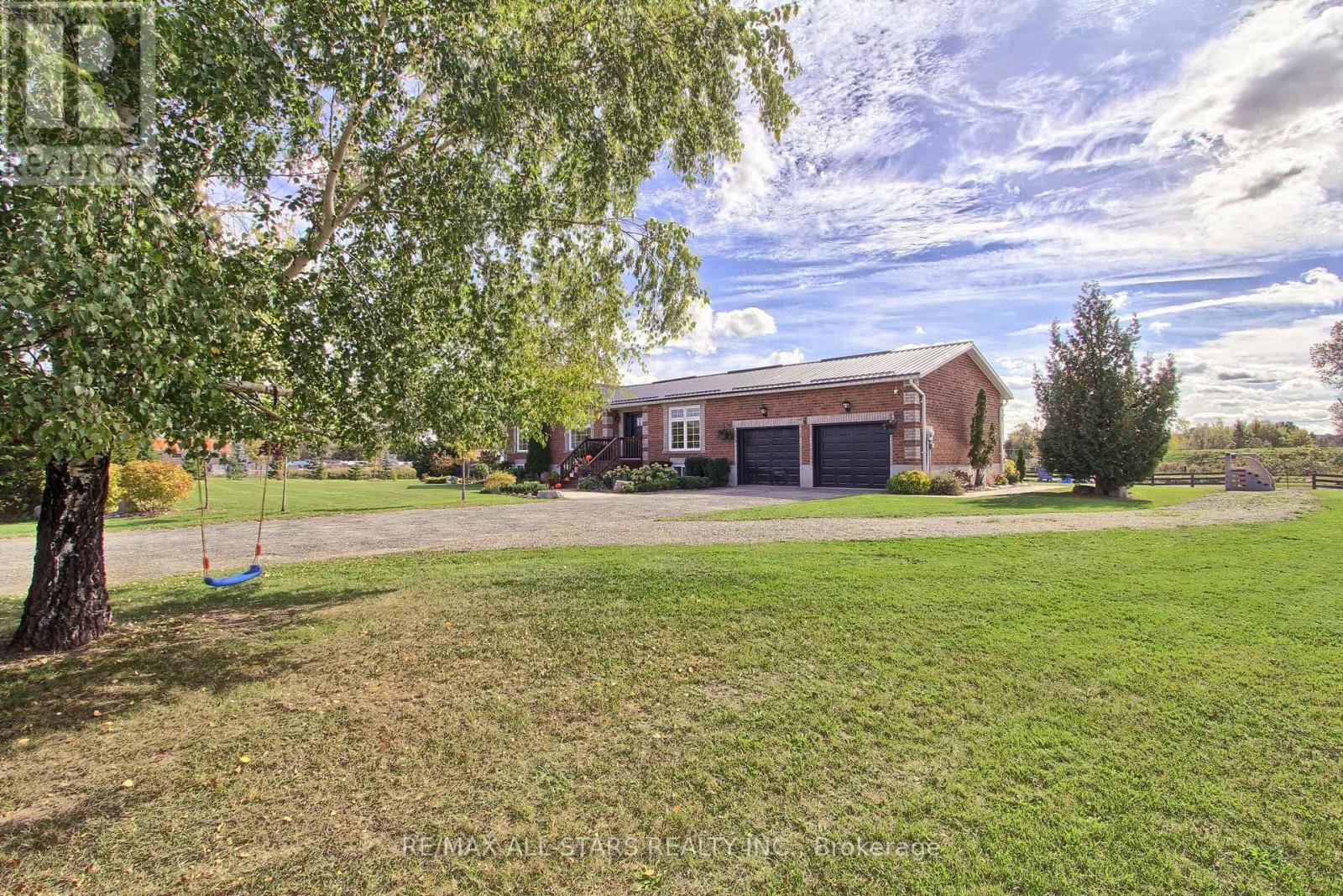 5227 Boag Road, East Gwillimbury, Ontario  L0G 1M0 - Photo 48 - N12532488