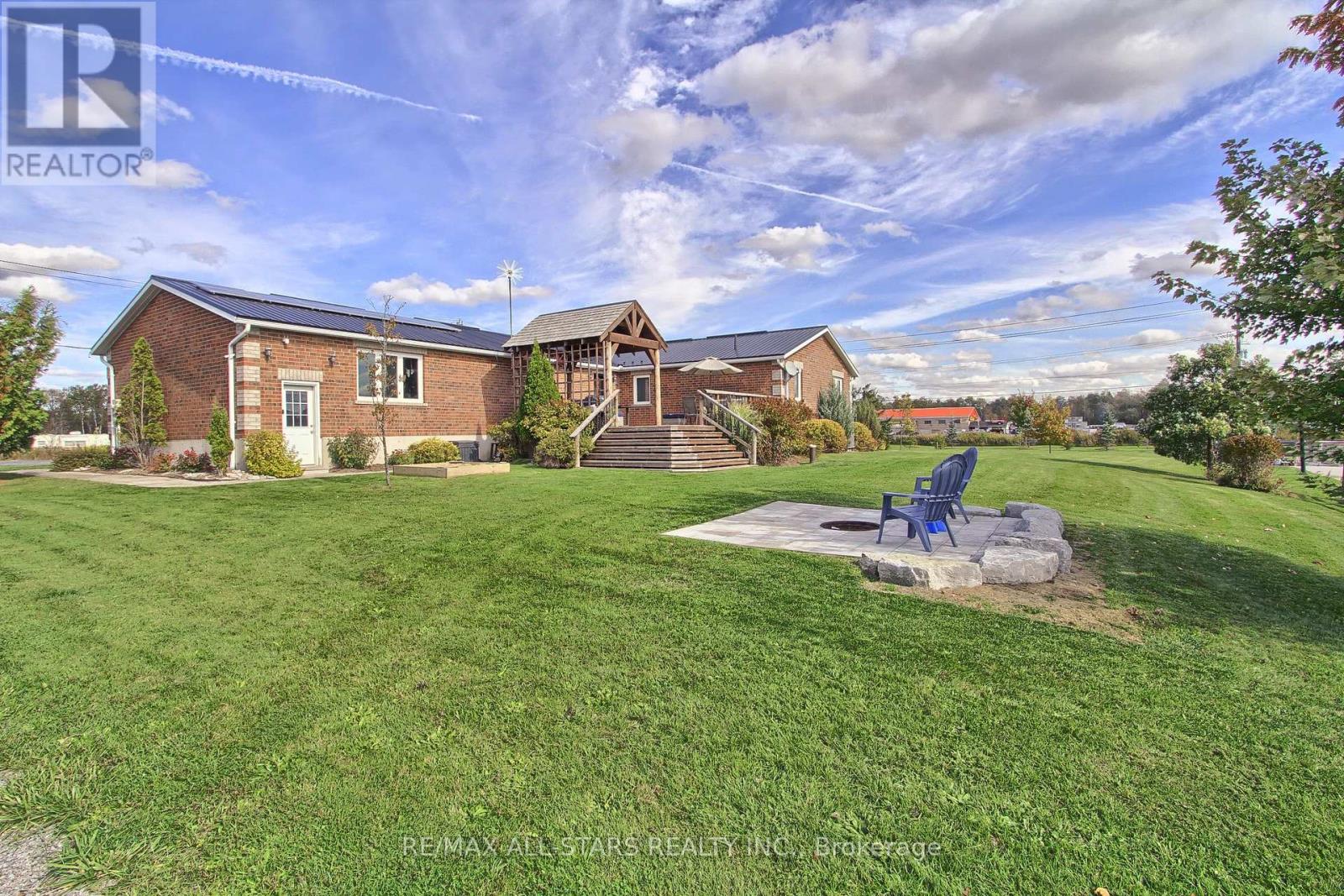 5227 Boag Road, East Gwillimbury, Ontario  L0G 1M0 - Photo 9 - N12532488