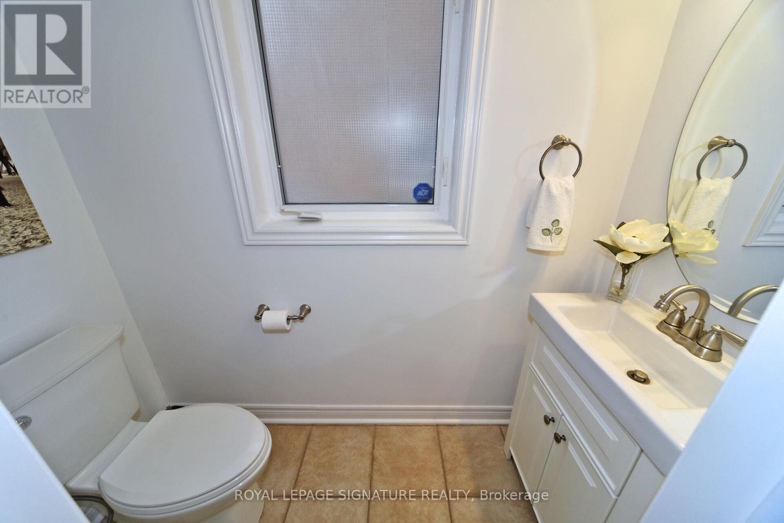 257 Deepsprings Crescent, Vaughan, Ontario  L6A 3L5 - Photo 8 - N12532560