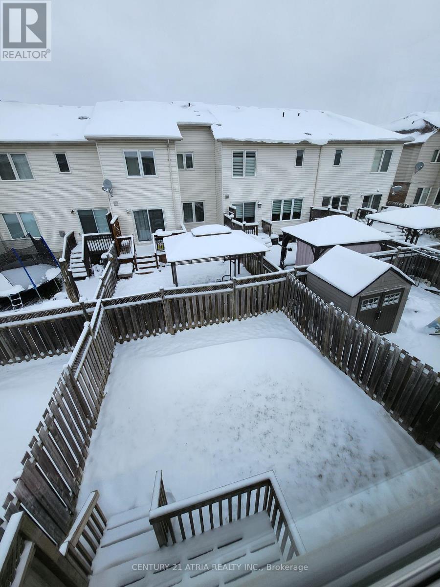 8 Bilbrough Street, Aurora, Ontario  L4G 7W3 - Photo 27 - N12532666