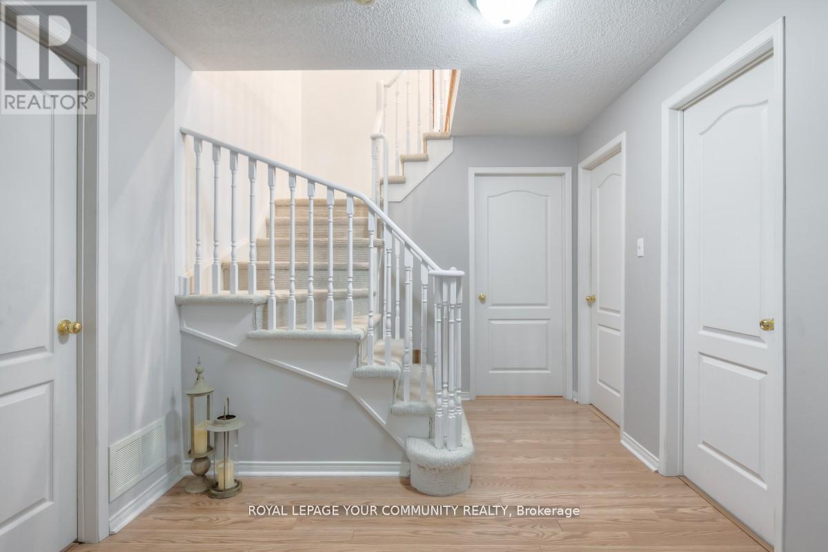 503 Silken Laumann Drive, Newmarket, Ontario  L3X 2H9 - Photo 27 - N12532670