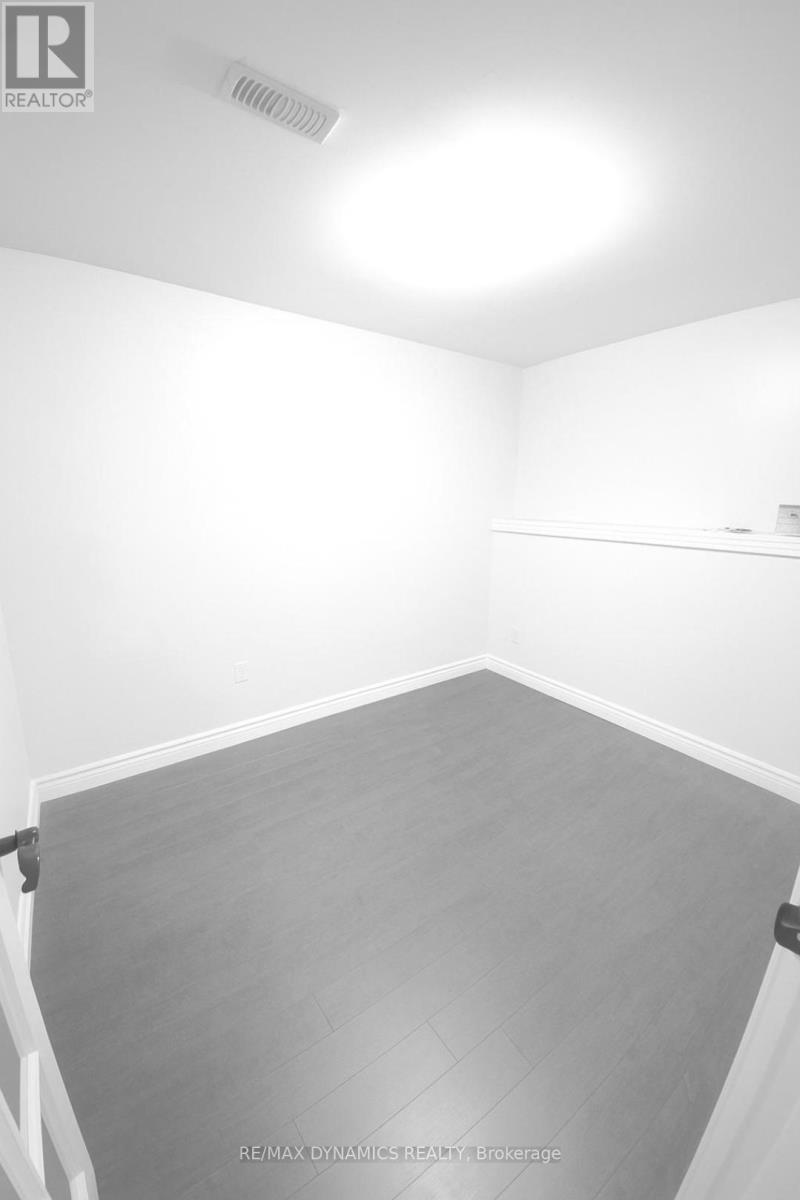 12 Vanier Drive, Welland, Ontario L3B 1A2 - Photo 15 - X12530924