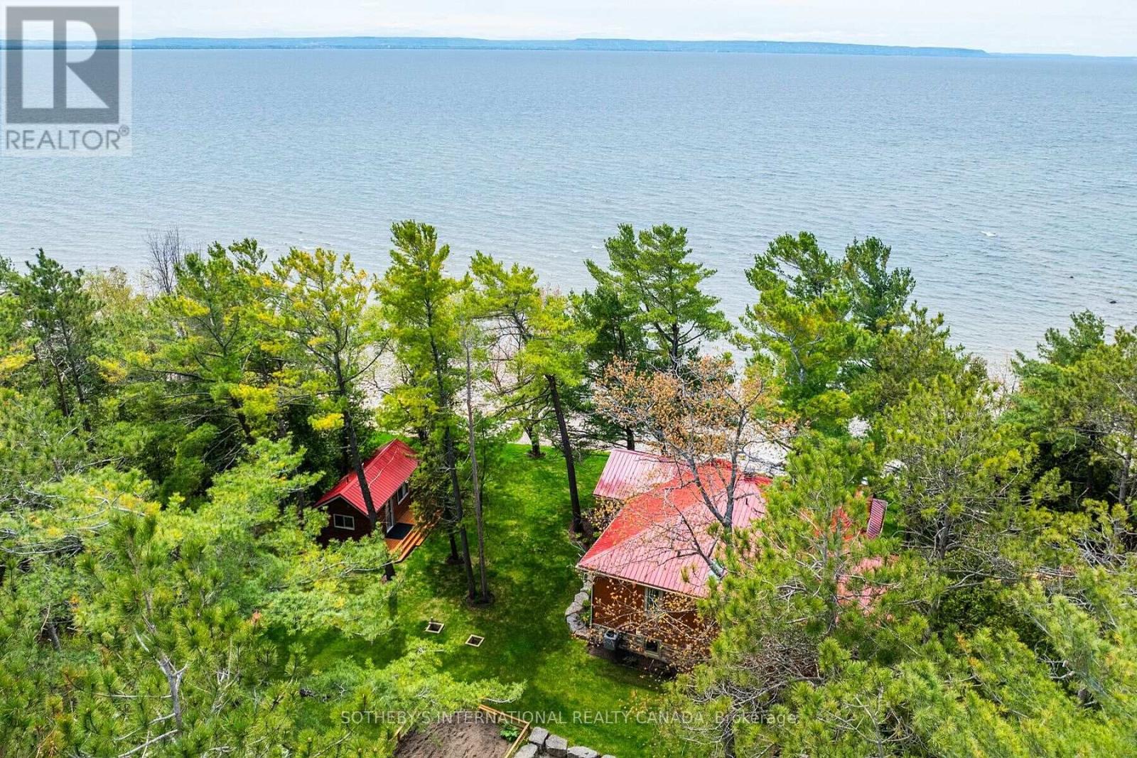 9 Monica Road, Tiny, Ontario  L0L 1P1 - Photo 2 - S12532648