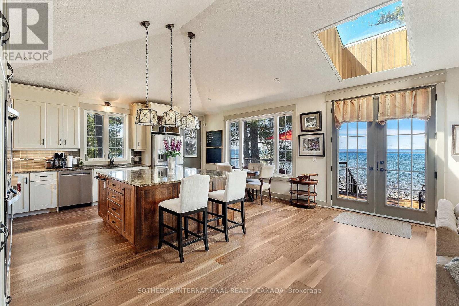 9 Monica Road, Tiny, Ontario  L0L 1P1 - Photo 37 - S12532648