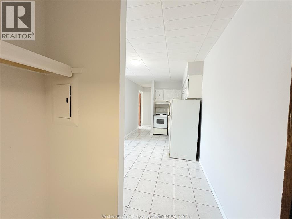 892 Campbell Unit# 1,2 Or 6, Windsor, Ontario  N9B 2H9 - Photo 15 - 25028417
