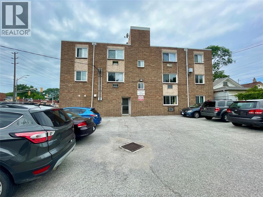 892 Campbell Unit# 1,2 Or 6, Windsor, Ontario  N9B 2H9 - Photo 2 - 25028417