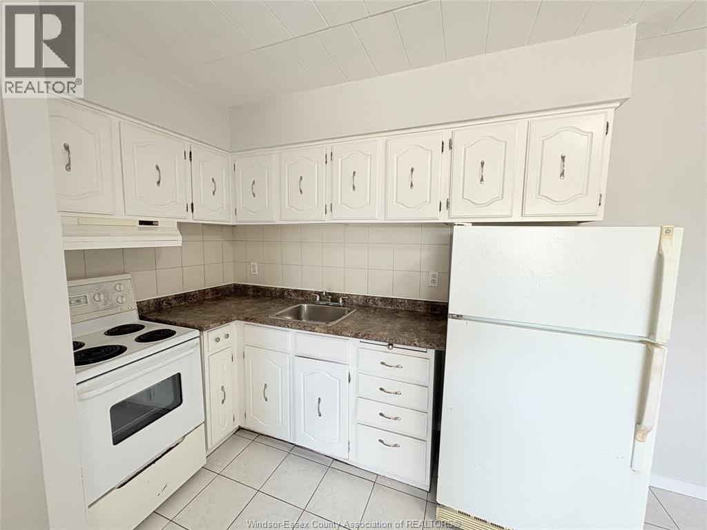 892 Campbell Unit# 1,2 Or 6, Windsor, Ontario  N9B 2H9 - Photo 5 - 25028417