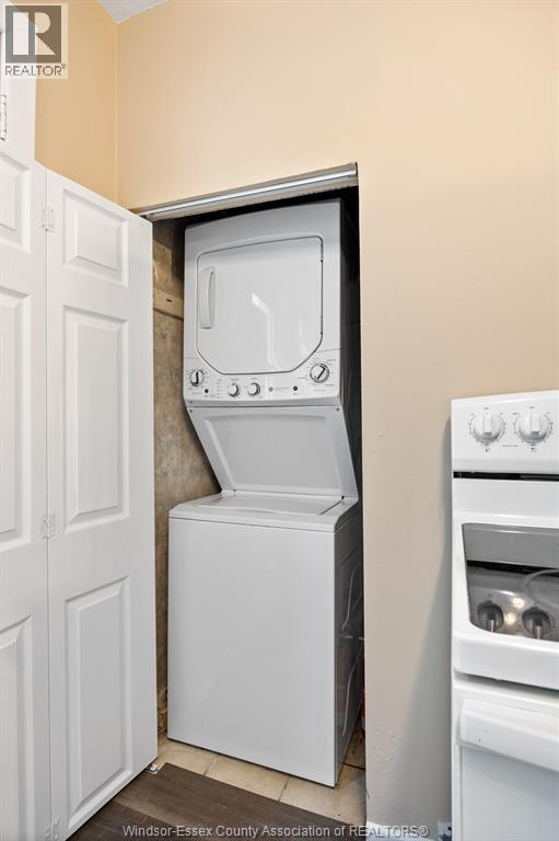 2123 Ontario, Windsor, Ontario  N8Y 1N4 - Photo 9 - 25028415