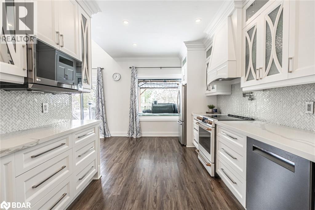 99 Mcintyre Drive, Barrie, Ontario  L4N 4K6 - Photo 9 - 40787423