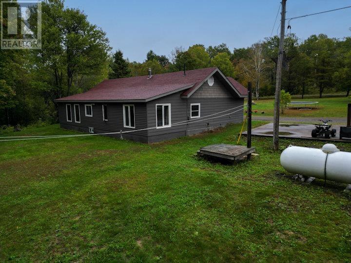 417 Granary Lake Rd, Blind River, Ontario P0R 1B0 - Photo 32 - SM252744