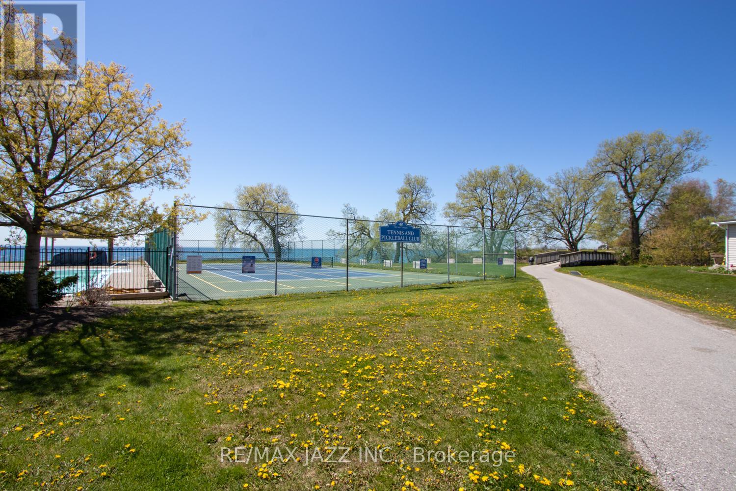 213 Wilmot Trail, Clarington, Ontario L1B 1A9 - Photo 17 - E12532854