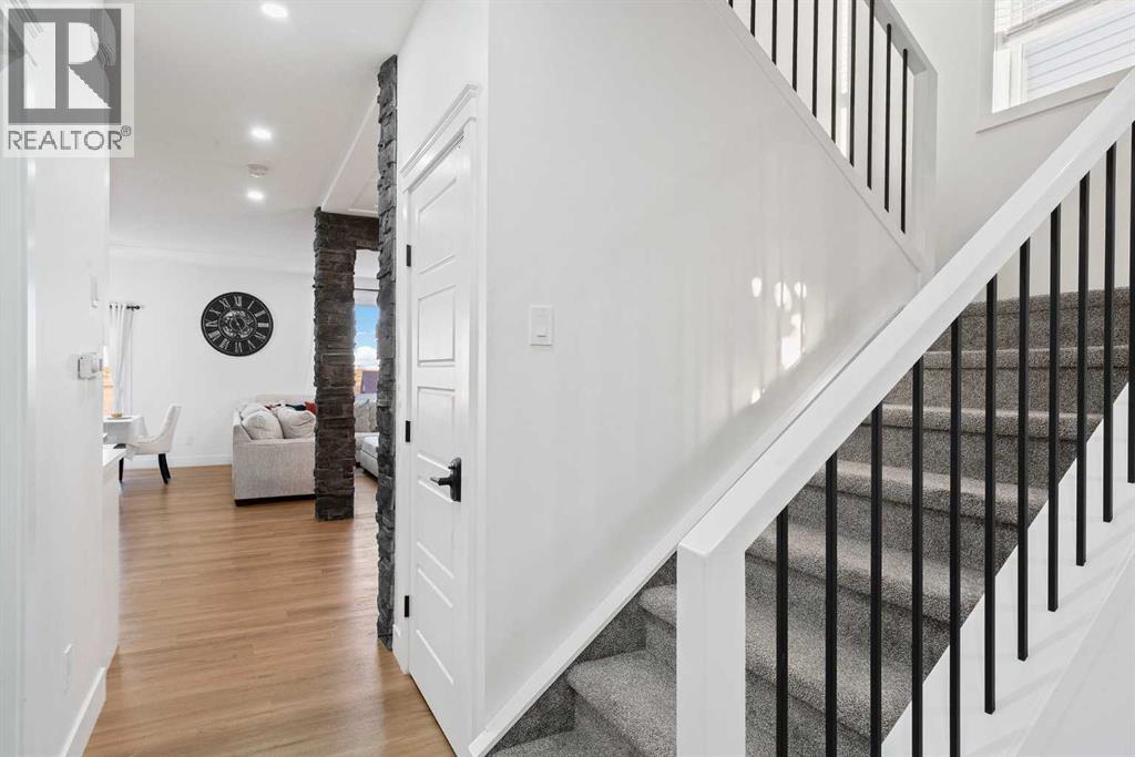 Property at 818 Edgefield Street image 4