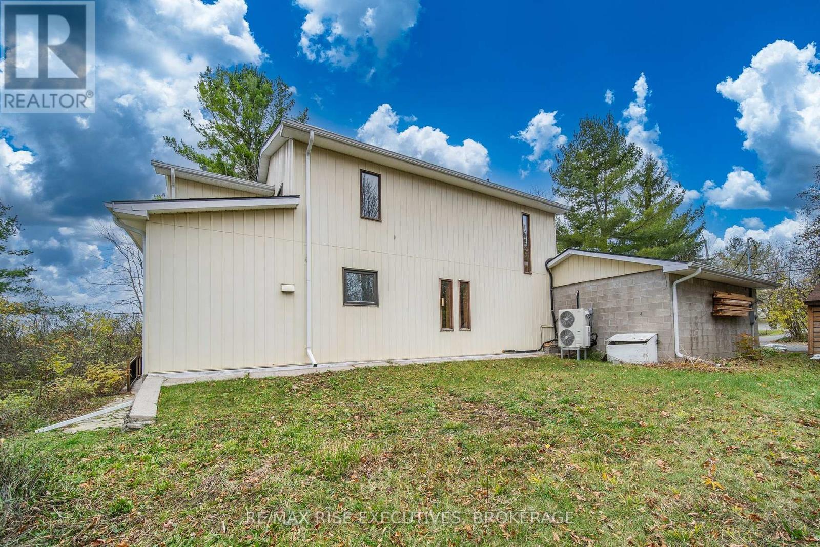 2336 Battersea Road, Kingston, Ontario  K0H 1S0 - Photo 44 - X12532850