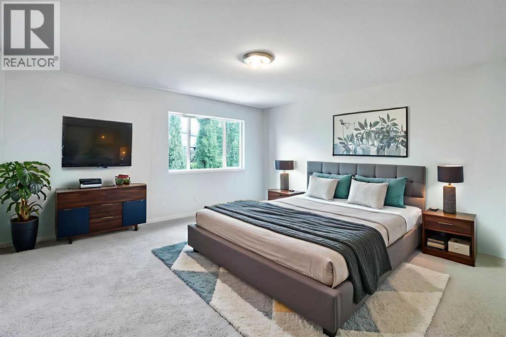 521 Rocky Ridge View Nw, Calgary, Alberta  T3G 4X3 - Photo 32 - A2267186