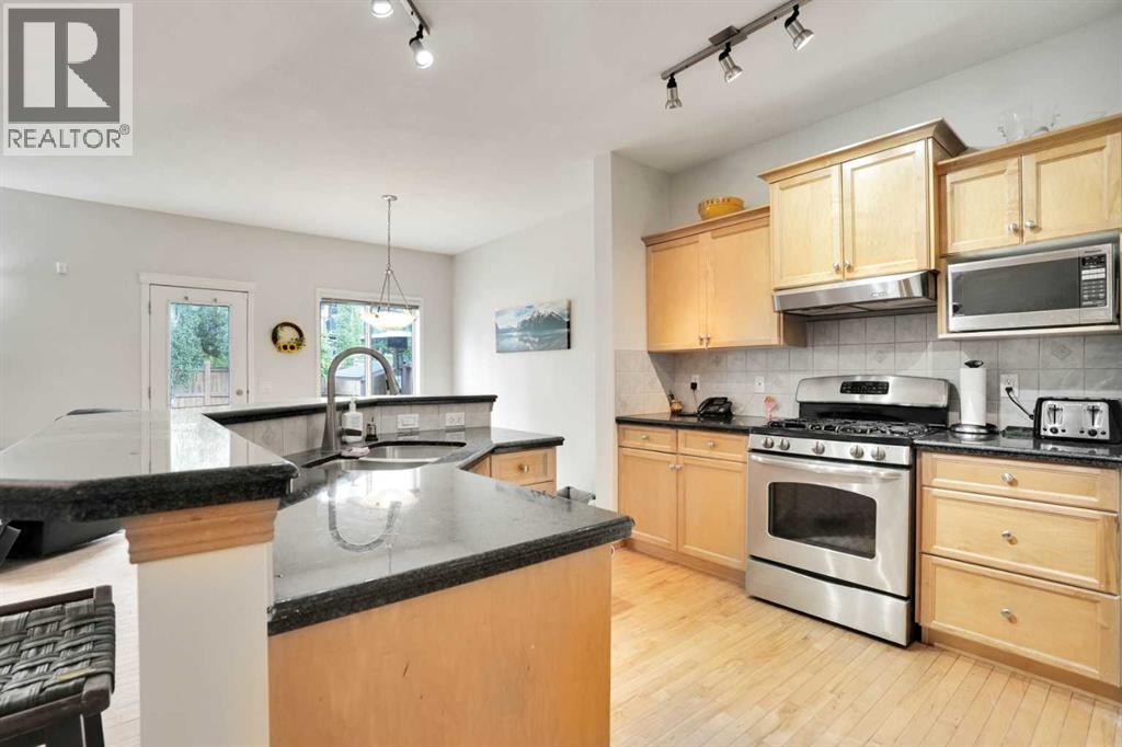 521 Rocky Ridge View Nw, Calgary, Alberta  T3G 4X3 - Photo 20 - A2267186