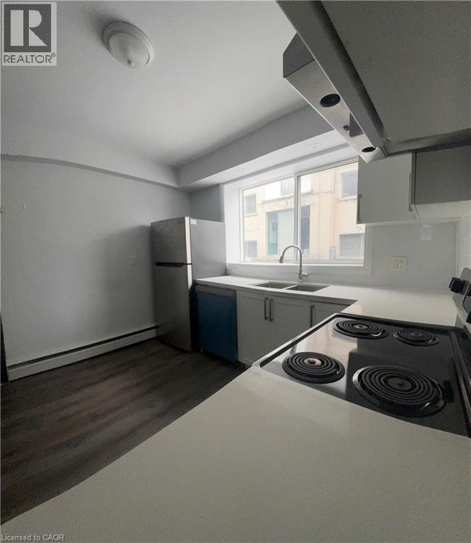 245 Mohawk Road E Unit# 6, Hamilton, Ontario  L9A 2H5 - Photo 2 - 40787127