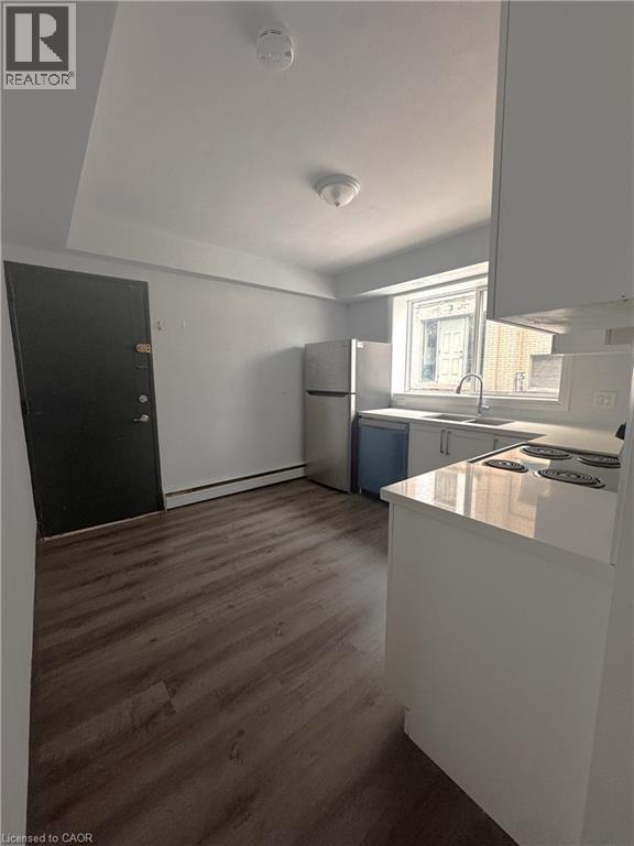 245 Mohawk Road E Unit# 6, Hamilton, Ontario  L9A 2H5 - Photo 4 - 40787127