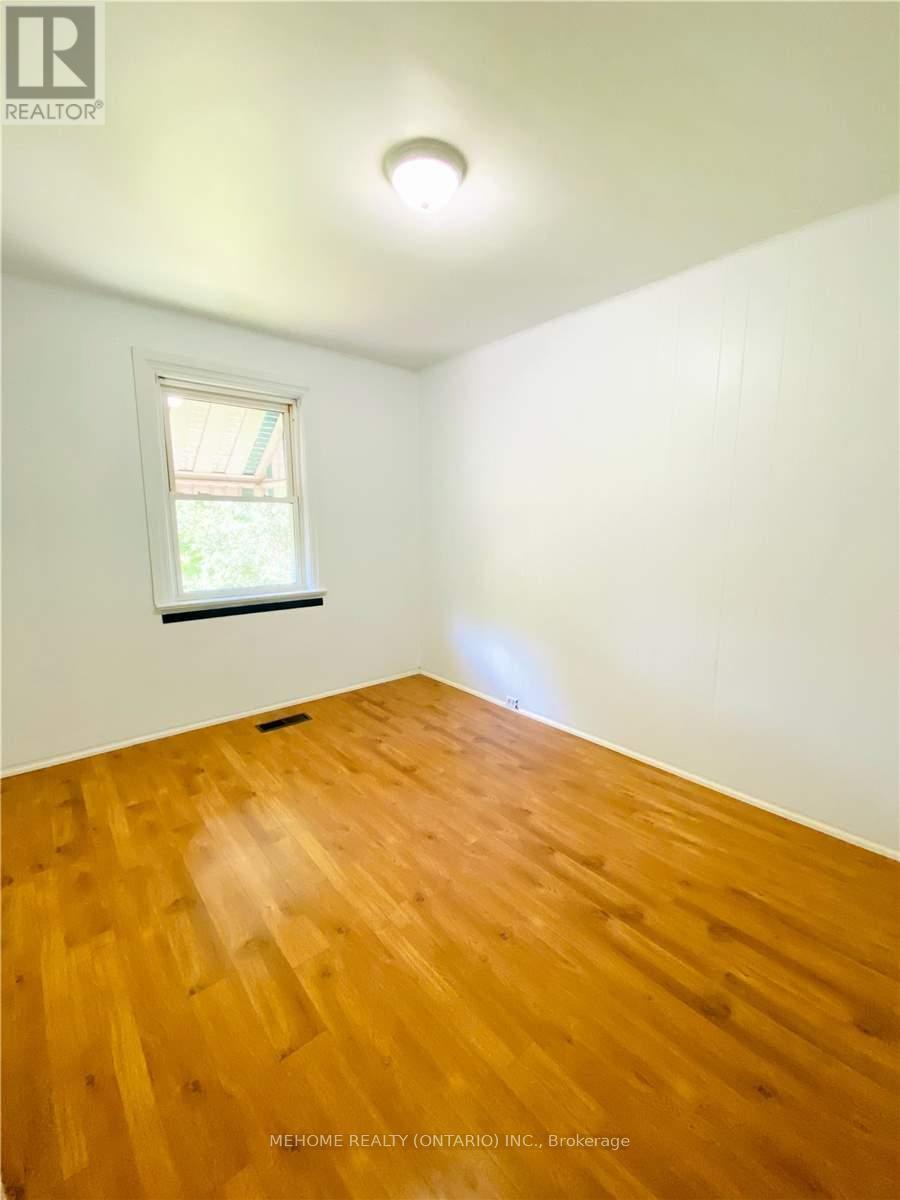 292 Poyntz Avenue, Toronto, Ontario M2N 1J9 - Photo 5 - C12532514