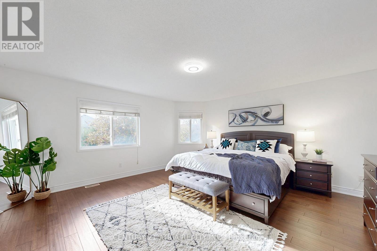 611 Heddle Crescent, Newmarket, Ontario  L3X 2J5 - Photo 22 - N12532578