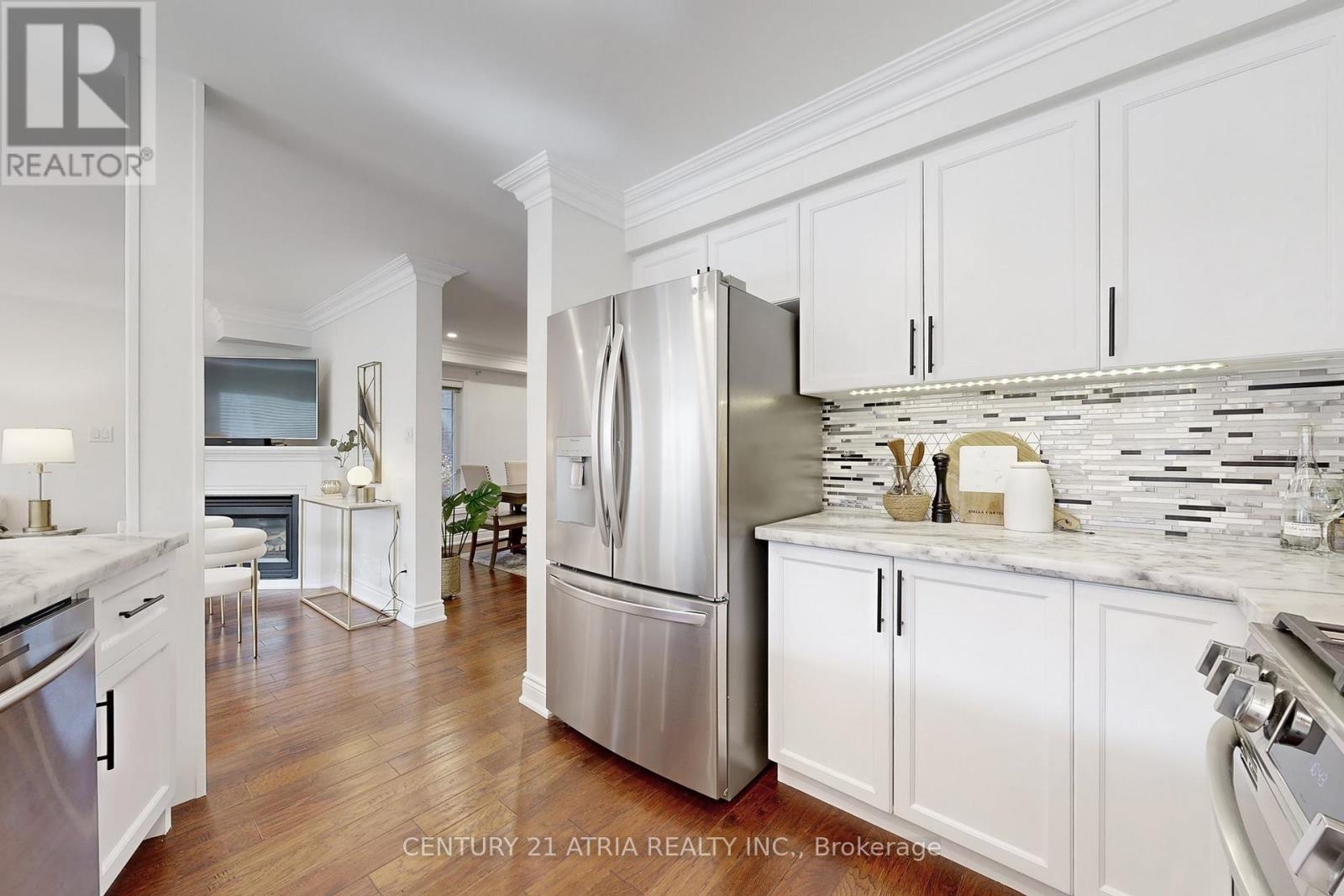 611 Heddle Crescent, Newmarket, Ontario  L3X 2J5 - Photo 14 - N12532578