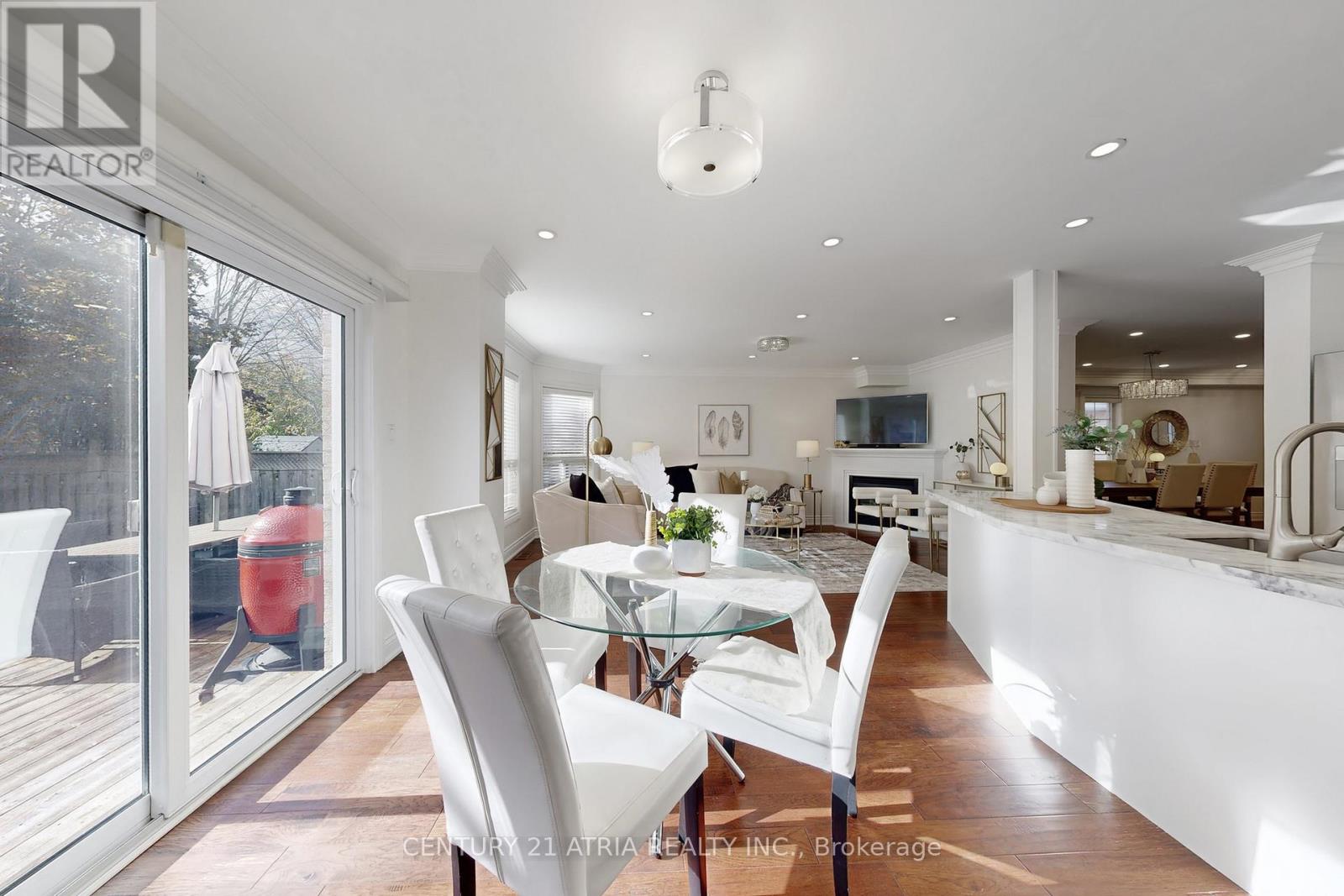 611 Heddle Crescent, Newmarket, Ontario  L3X 2J5 - Photo 18 - N12532578