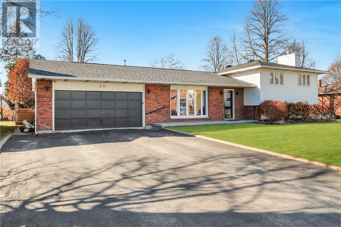 20 Goodman Avenue, Espanola, Ontario  P5E 1A5 - Photo 2 - 2125586