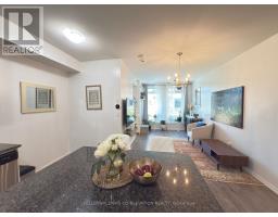 112 - 11 APPLEWOOD LANE