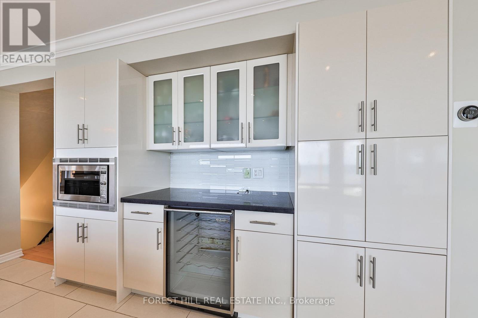 1470 Watersedge Road, Mississauga, Ontario  L5J 1A4 - Photo 9 - W12532432