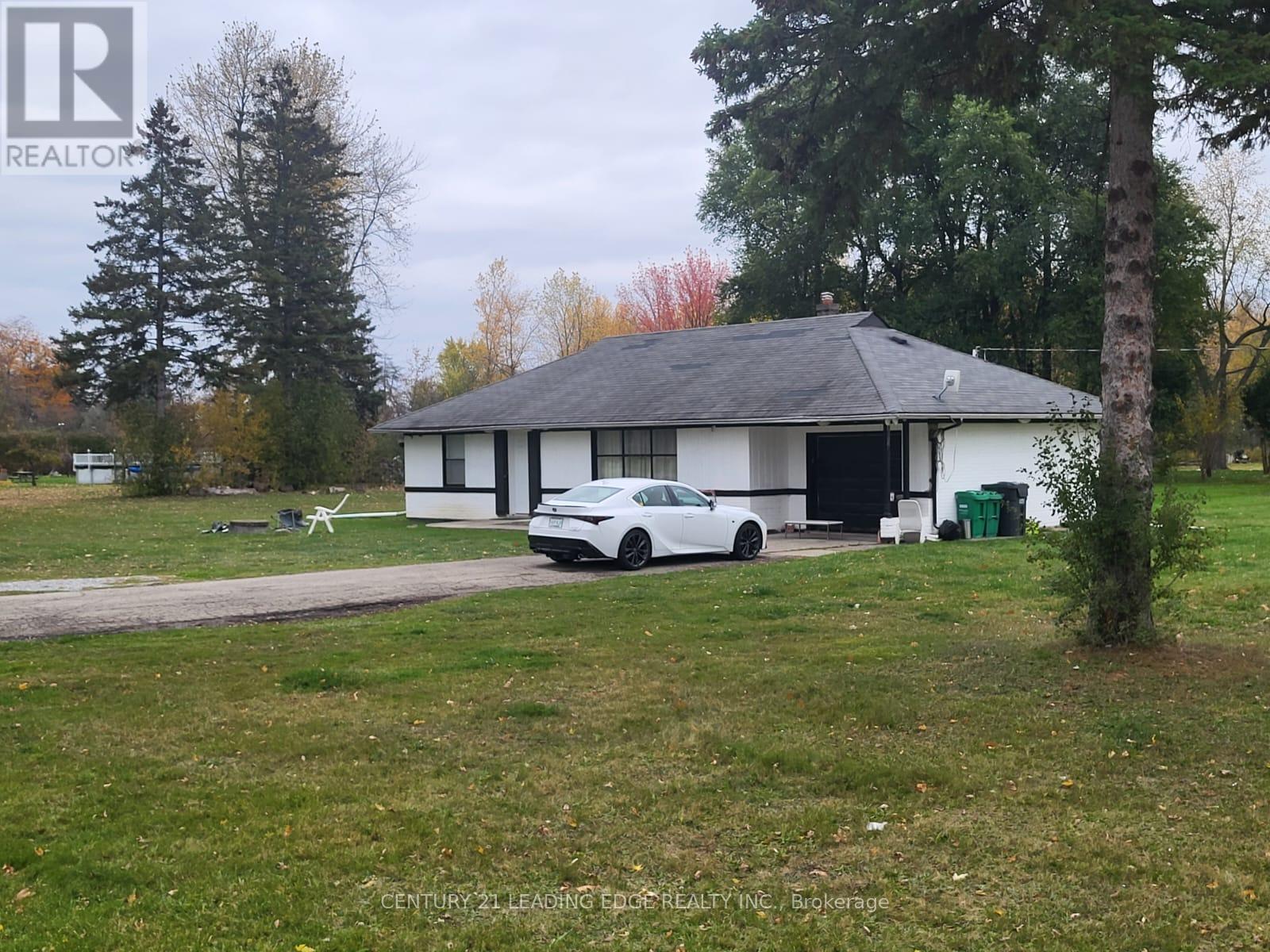 68 Marysfield Drive, Brampton, Ontario  L6P 0J3 - Photo 12 - W12532456