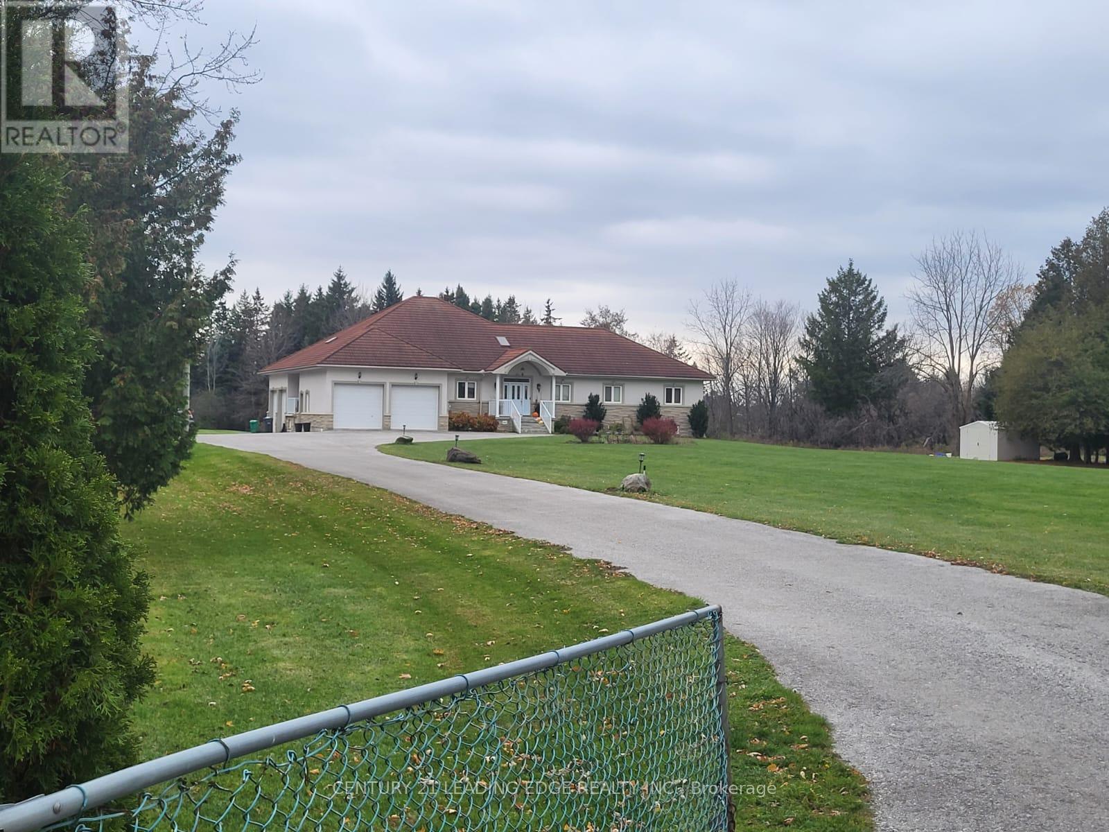 68 Marysfield Drive, Brampton, Ontario  L6P 0J3 - Photo 16 - W12532456