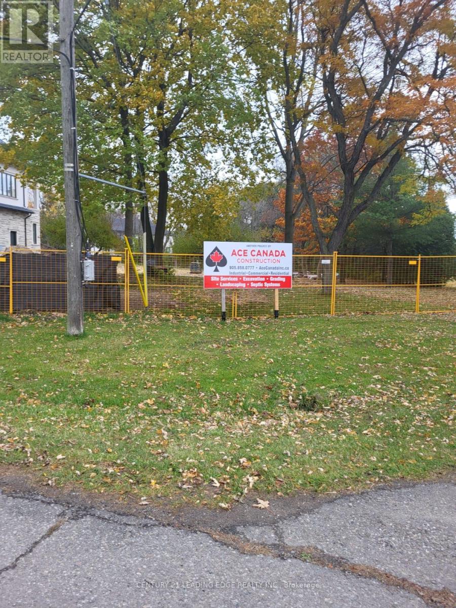 68 Marysfield Drive, Brampton, Ontario  L6P 0J3 - Photo 24 - W12532456