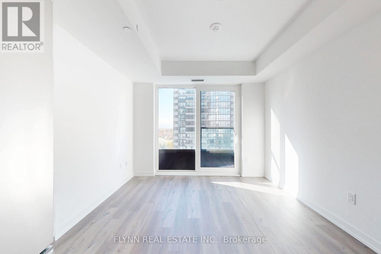 909 - 395 Square One Drive, Mississauga, Ontario  L5B 0P6 - Photo 11 - W12532494