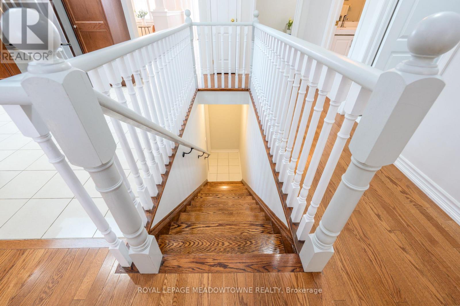 195 Minto Crescent, Milton, Ontario  L9T 7P5 - Photo 35 - W12532584