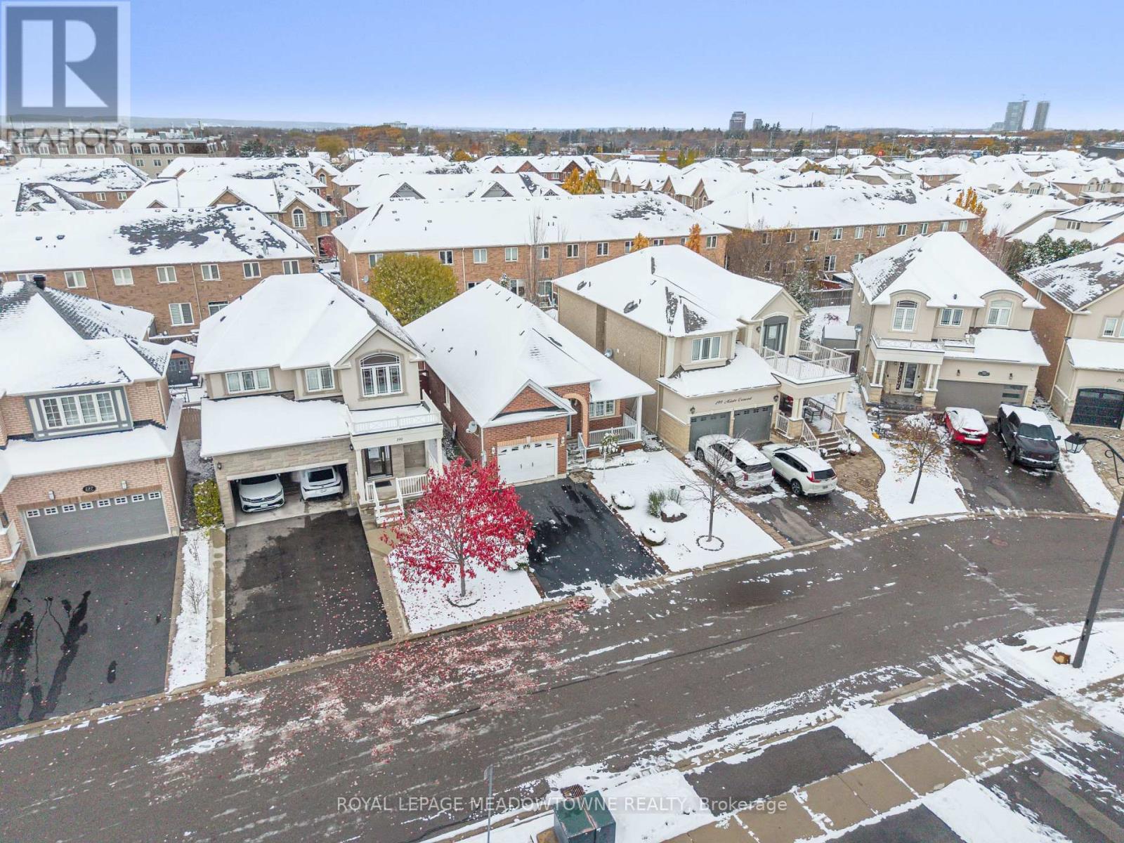 195 Minto Crescent, Milton, Ontario  L9T 7P5 - Photo 45 - W12532584