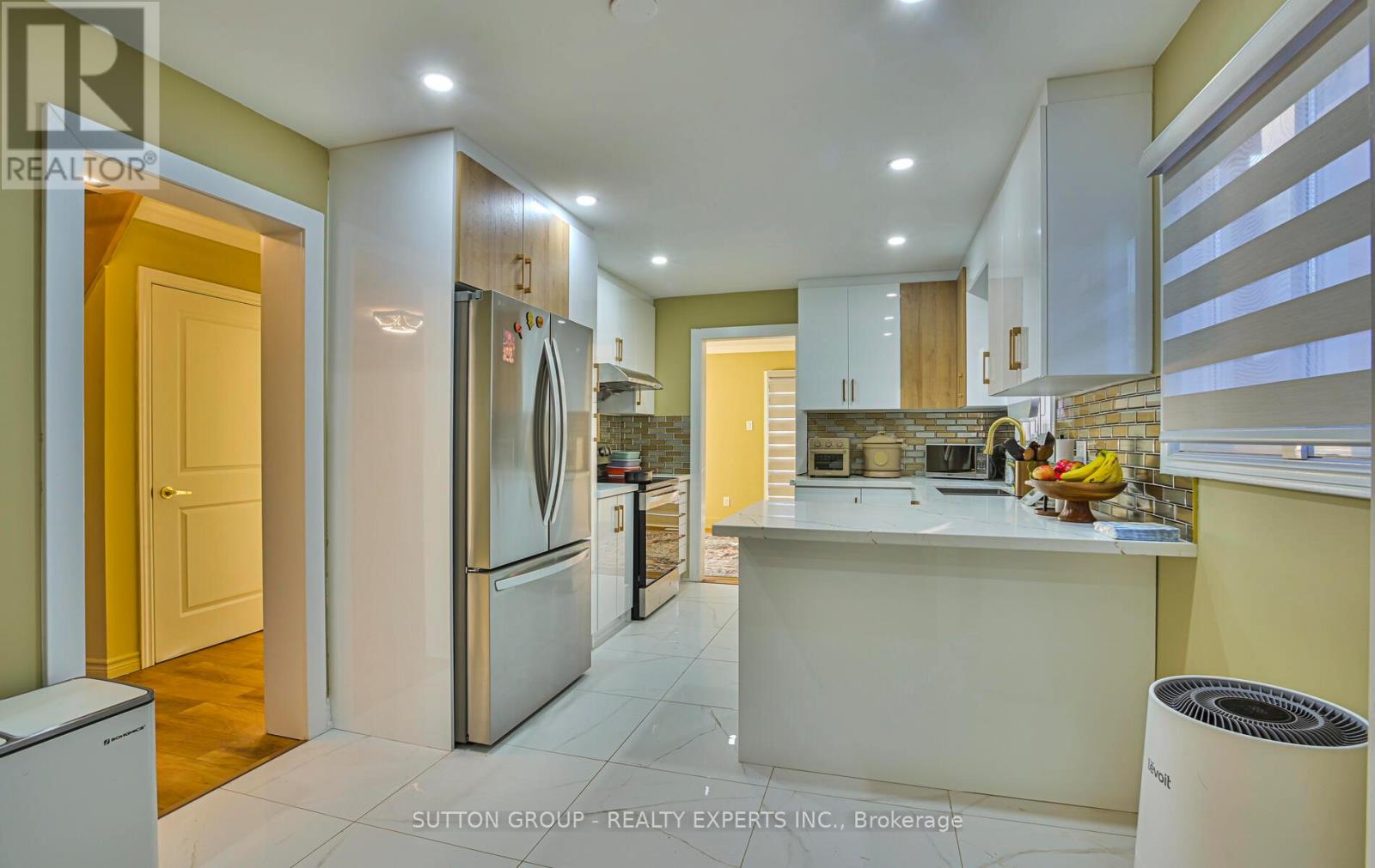 4322 Shelby Crescent, Mississauga, Ontario  L4W 3T3 - Photo 10 - W12532626