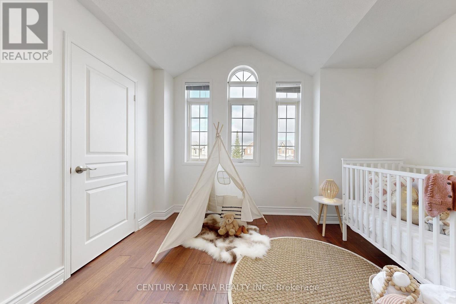 611 Heddle Crescent, Newmarket, Ontario  L3X 2J5 - Photo 38 - N12532578