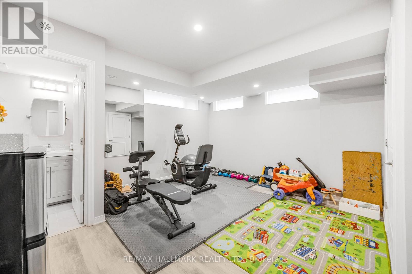 44 - 26 Applewood Lane, Toronto, Ontario  M9C 0C1 - Photo 34 - W12532638