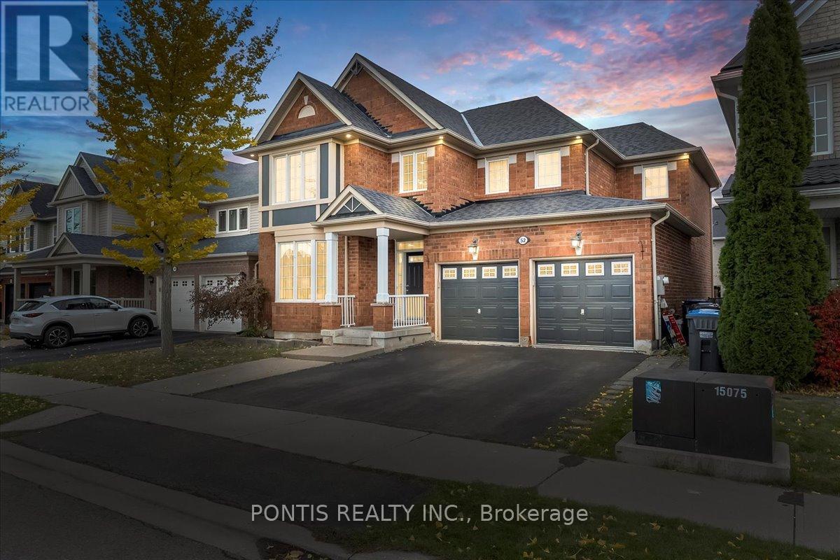 52 EMMETT CIRCLE, Brampton, Ontario