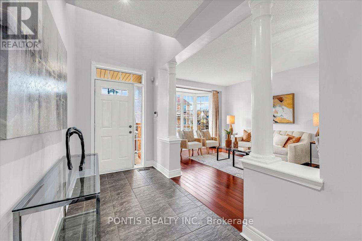 52 Emmett Circle, Brampton, Ontario  L7A 3M2 - Photo 3 - W12532640