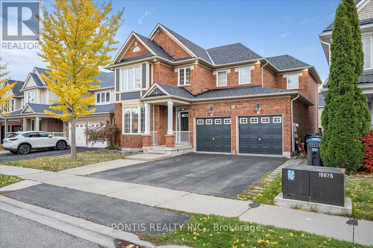 52 Emmett Circle, Brampton, Ontario  L7A 3M2 - Photo 41 - W12532640