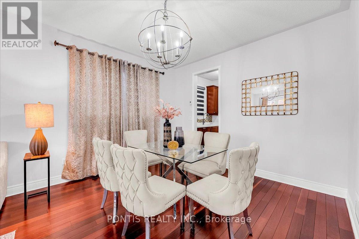 52 Emmett Circle, Brampton, Ontario  L7A 3M2 - Photo 8 - W12532640