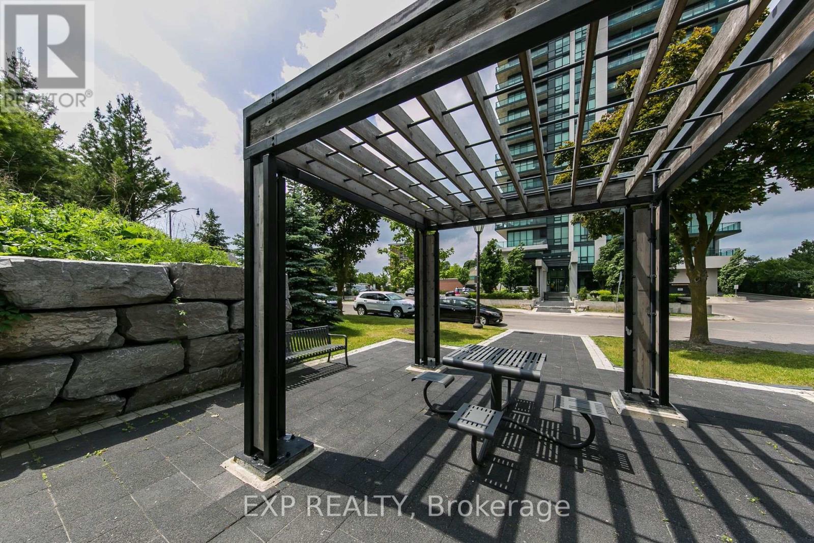 100 John Street, Brampton, Ontario  L6W 0A8 - Photo 14 - W12532652